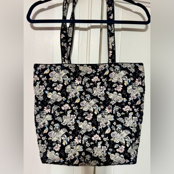 NWT Vera Bradley Holland Garden Iconic Tote Bag - Picture 2 of 8
